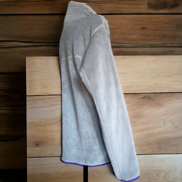 PATAGONIA NEW ( XL ) Light Gray/Purple Re-Tool Snap-T Turtleneck Fleece - Picture 5 of 7